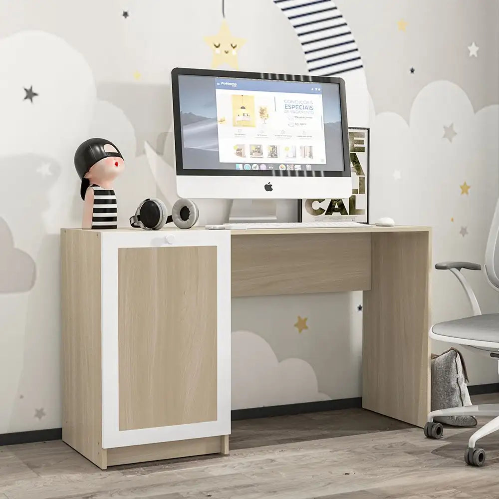 Comic Desk