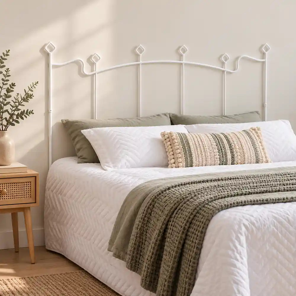 Bavarian Queen Headboard White
