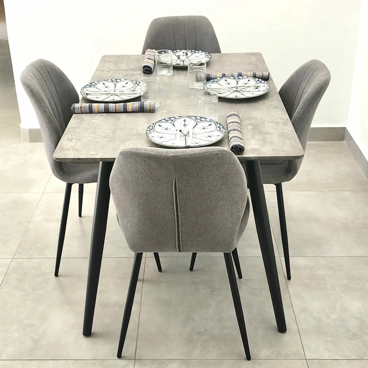 Nordic 5pc Dining Set Grey - Click Furniture